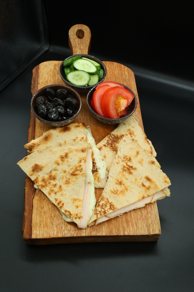 Smoked Turkey &amp; Cheese Saj