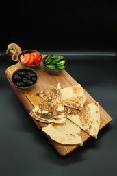 Saj Labneh &amp; Makdoos