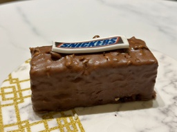 SINKERS CAKE